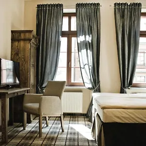 2* Lägenhetshotell Five Stars